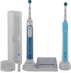 Электрическая зубная щетка Oral-B Smart 6 6500W, синий/голубой W/D700.525.5XP